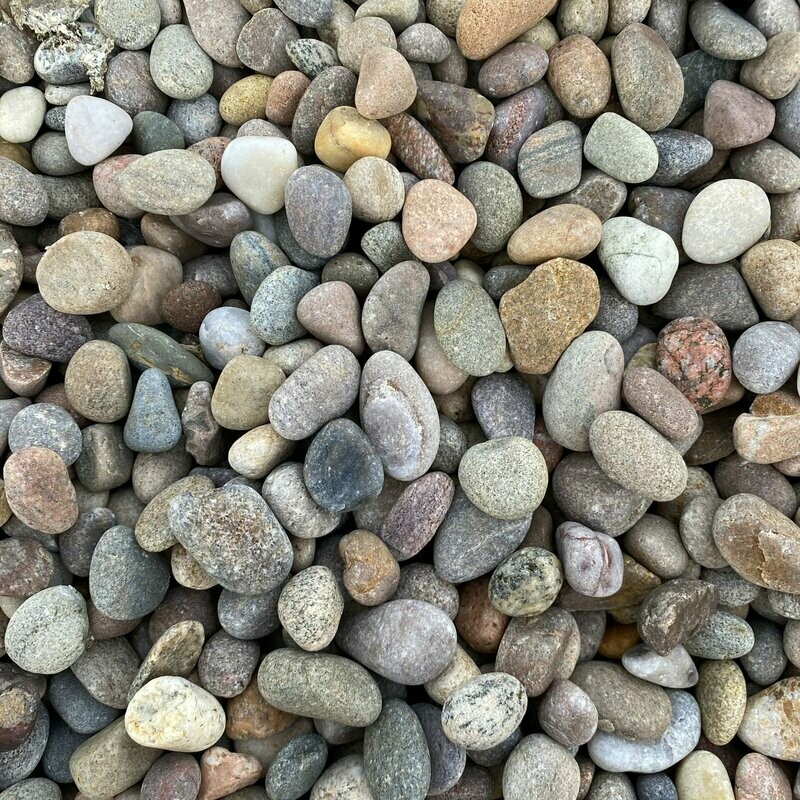 SCOTTISH PEBBLES