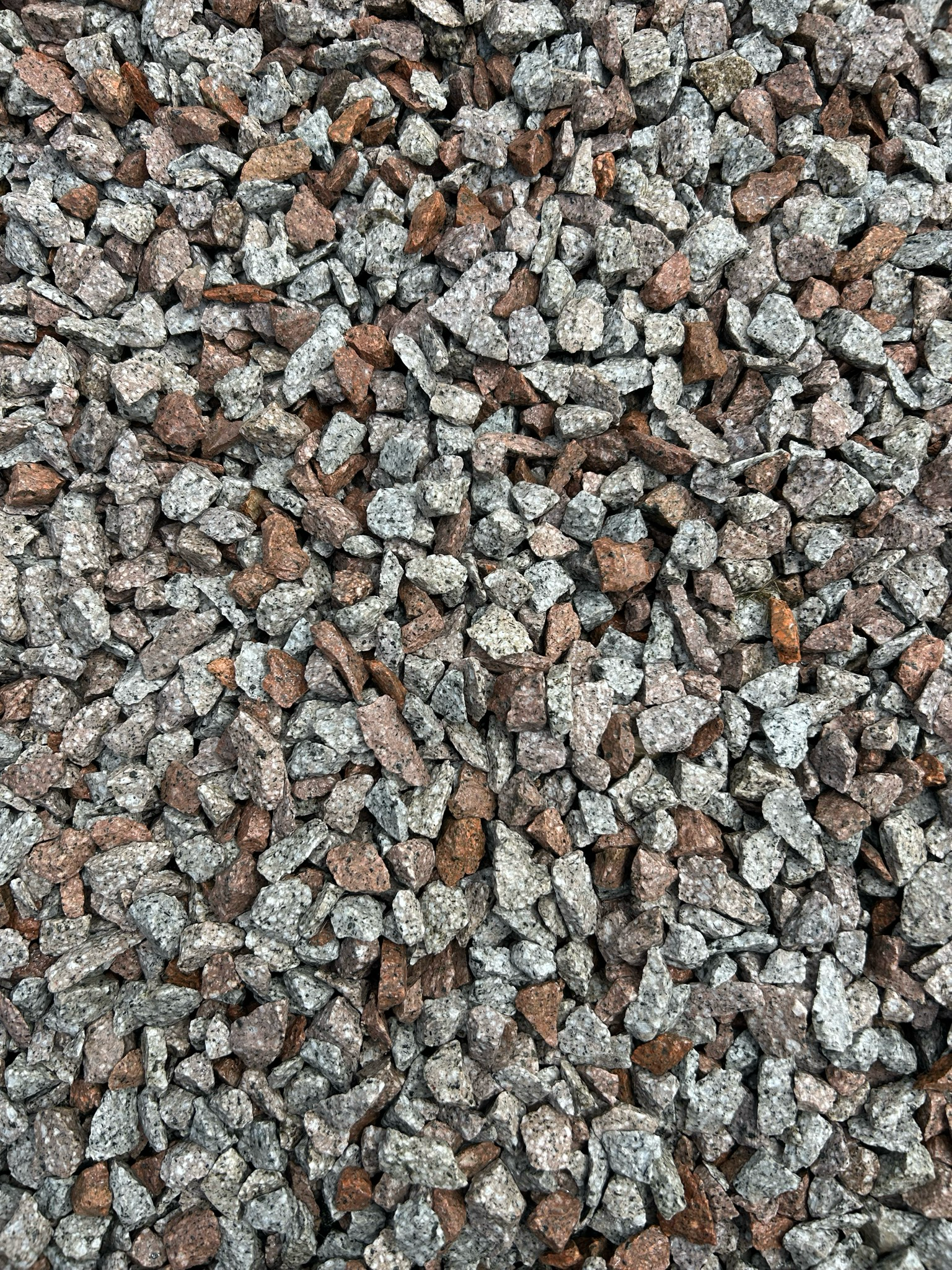 LOCH FYNE GRANITE