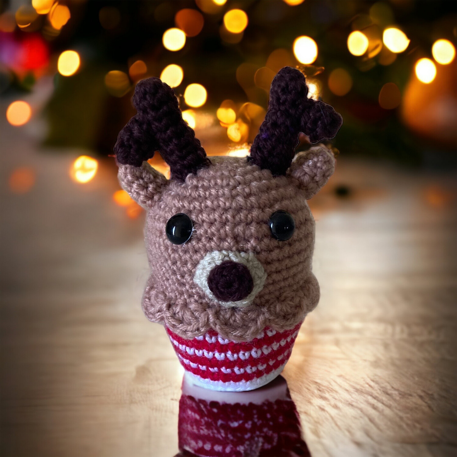 Crocheted Reindeer Cupcakes