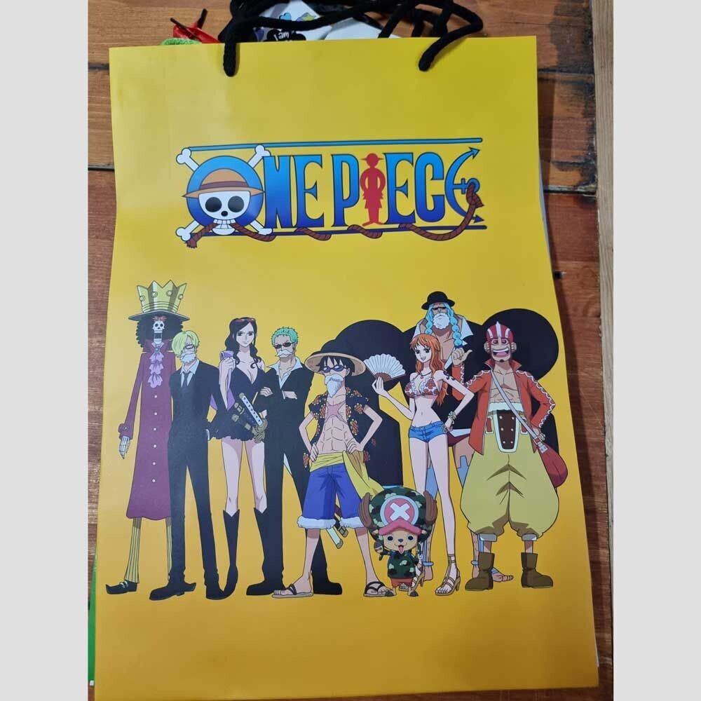 Shopper Onepiece con 11 regali  - (5 pezzi)