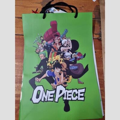 Shopper Onepiece con 11 regali  - (5 pezzi)