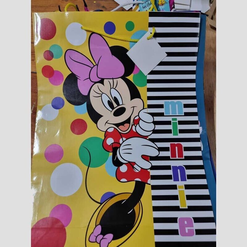 Shopper Minnie con 11 regali - (5 pezzi) Shopper Minnie con 11 regali - (5 pezzi)