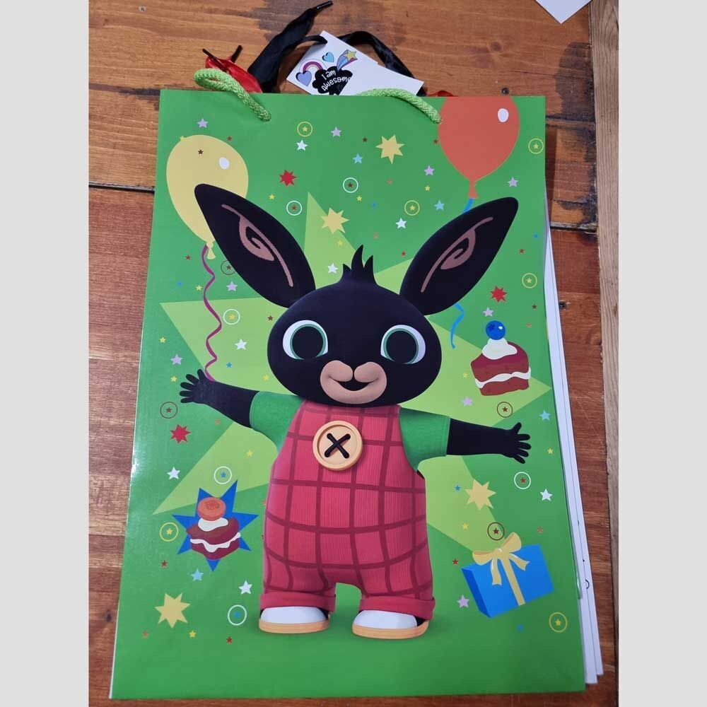 Shopper Bing con 11 regali  - (5 pezzi)