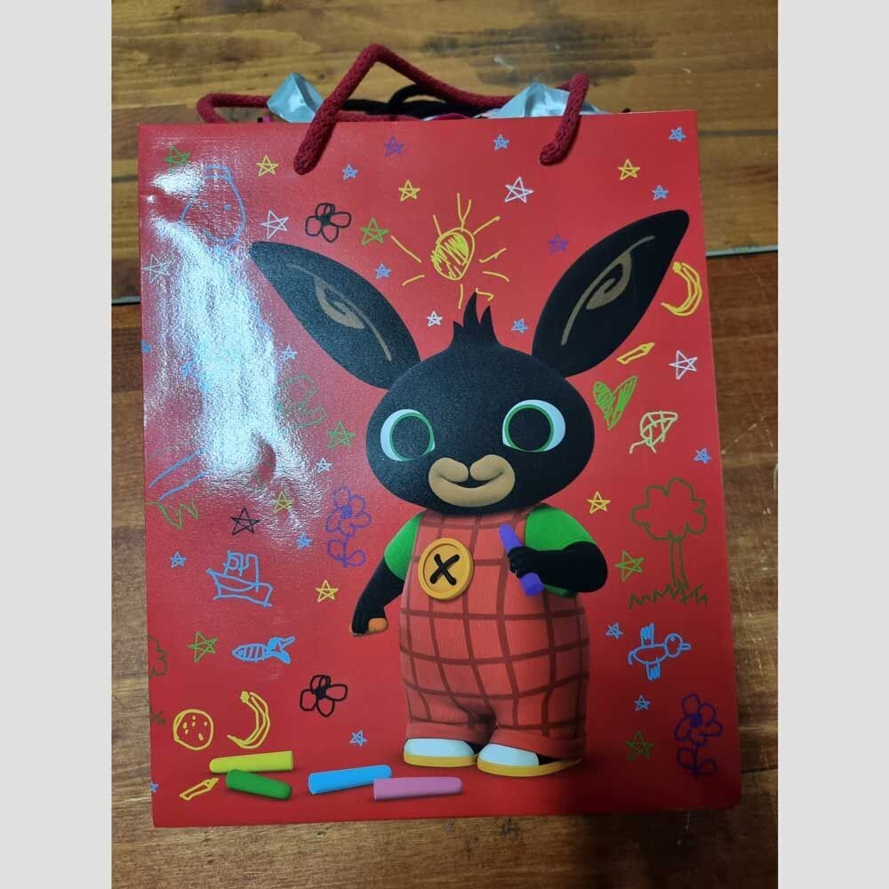 Shopper Bing con 9 regali - (5 pezzi)