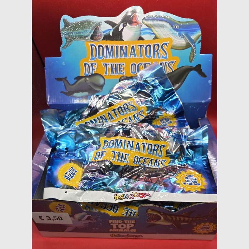 Dominators Of The Oceans (14pz) Dominators Of The Oceans (14pz)