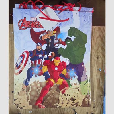 Shopper Avengers con 9 regali - (5 pezzi)