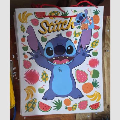Shopper Stitch con 9 regali - (5 pezzi)