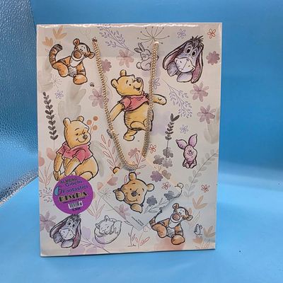 Shopper Winnie The Pooh per bambina con 6 regali - (5 pezzi) Shopper Winnie The Pooh per bambina con 6 regali - (5 pezzi)
