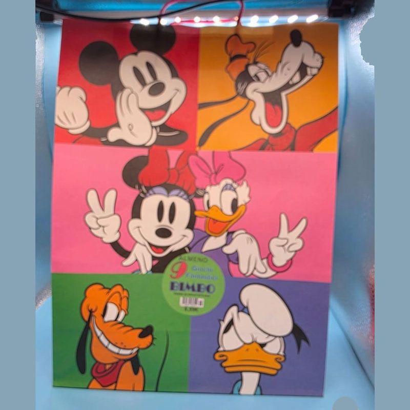 Shopper Disney per bambino con 9 regali - (5 pezzi) Shopper Disney per bambino con 9 regali - (5 pezzi)