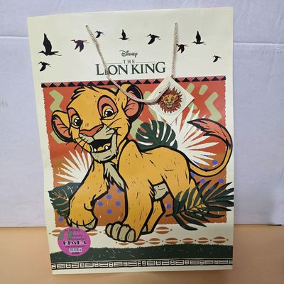 Shopper Re Leone per bambina con 11 regali - (5 pezzi) Shopper Re Leone per bambina con 11 regali - (5 pezzi)