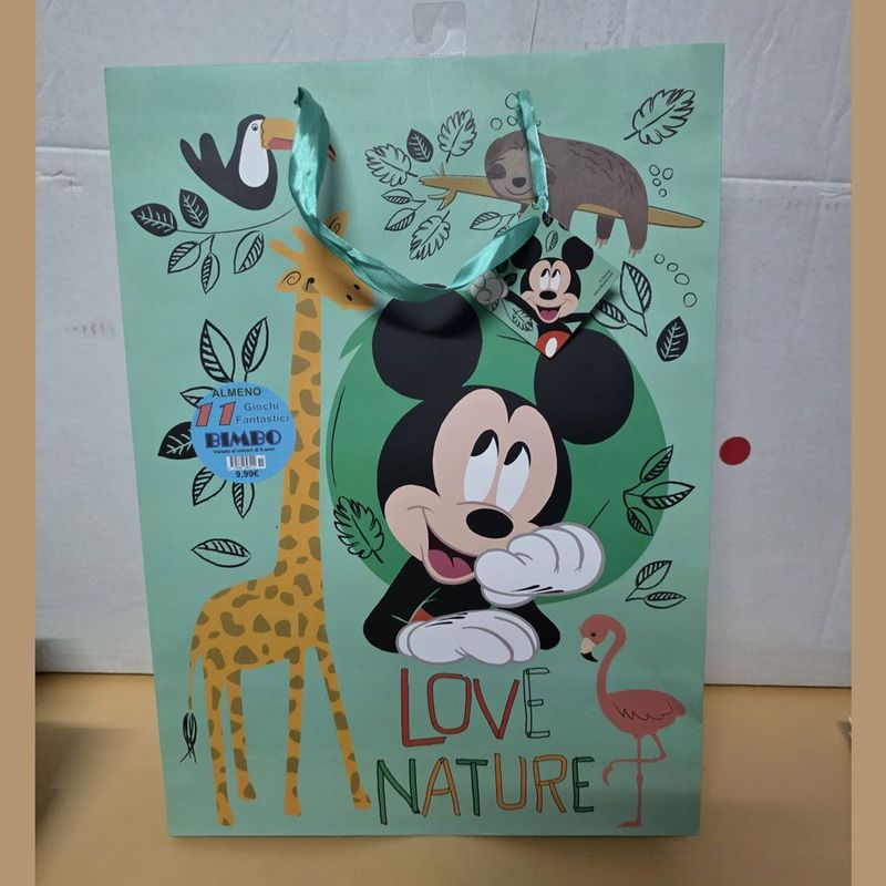 Shopper Topolino con 11 regali - (5 pezzi) Shopper Topolino con 11 regali - (5 pezzi)