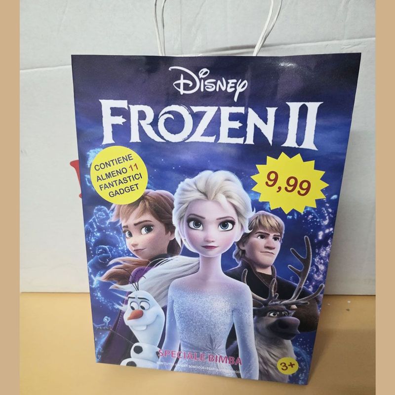Shopper Frozen con 11 regali - (5 pezzi) Shopper Frozen con 11 regali - (5 pezzi)