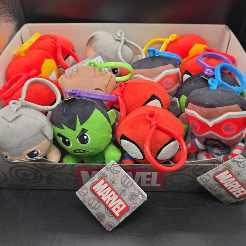 Marvel Peluche (16 pz) Marvel Peluche (16 pz)