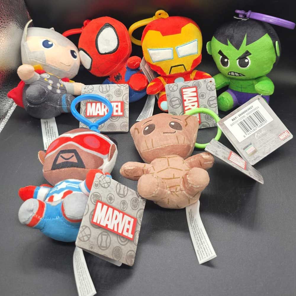 Marvel Peluche (16 pz)