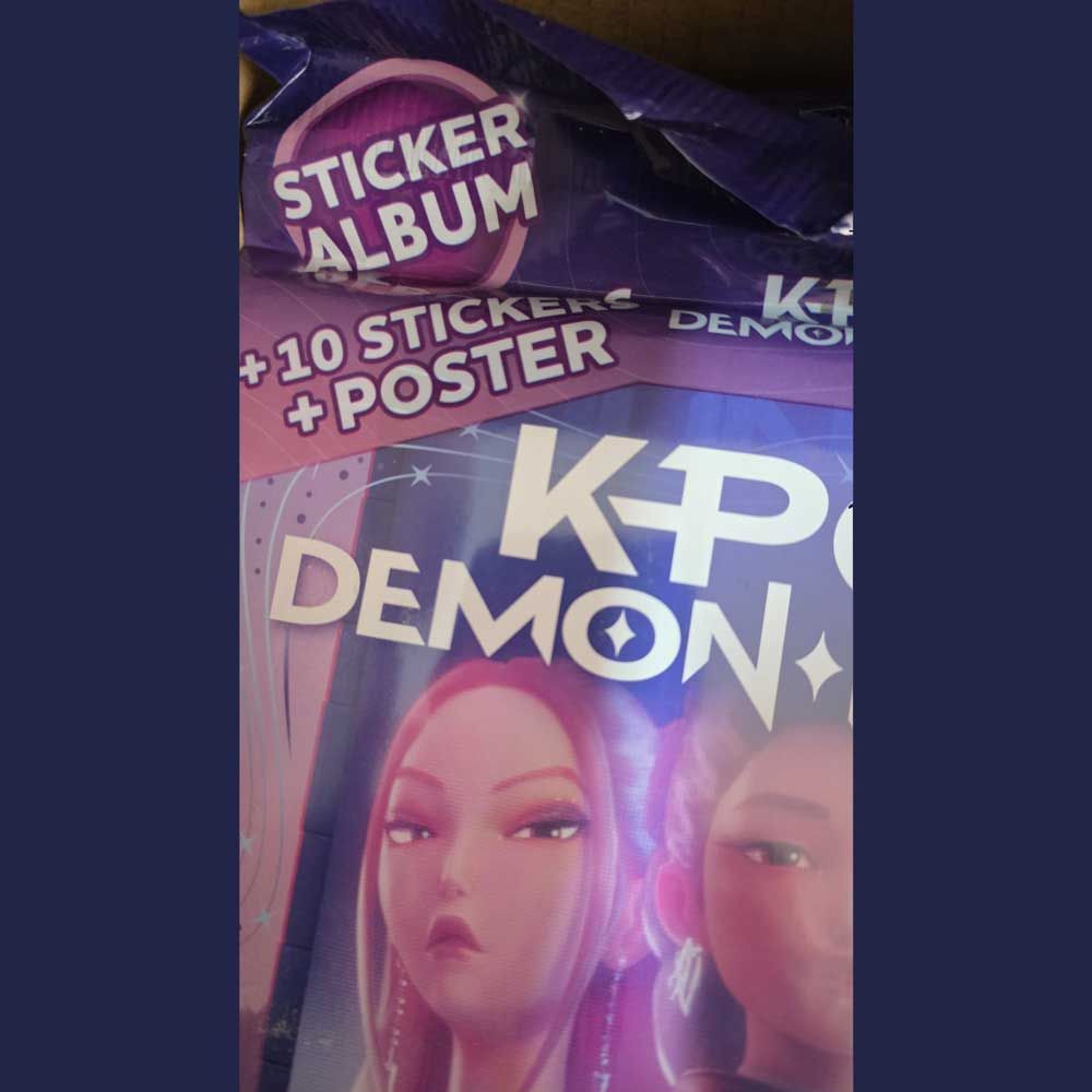 K-Pop Demon Hunters - Album + stickers