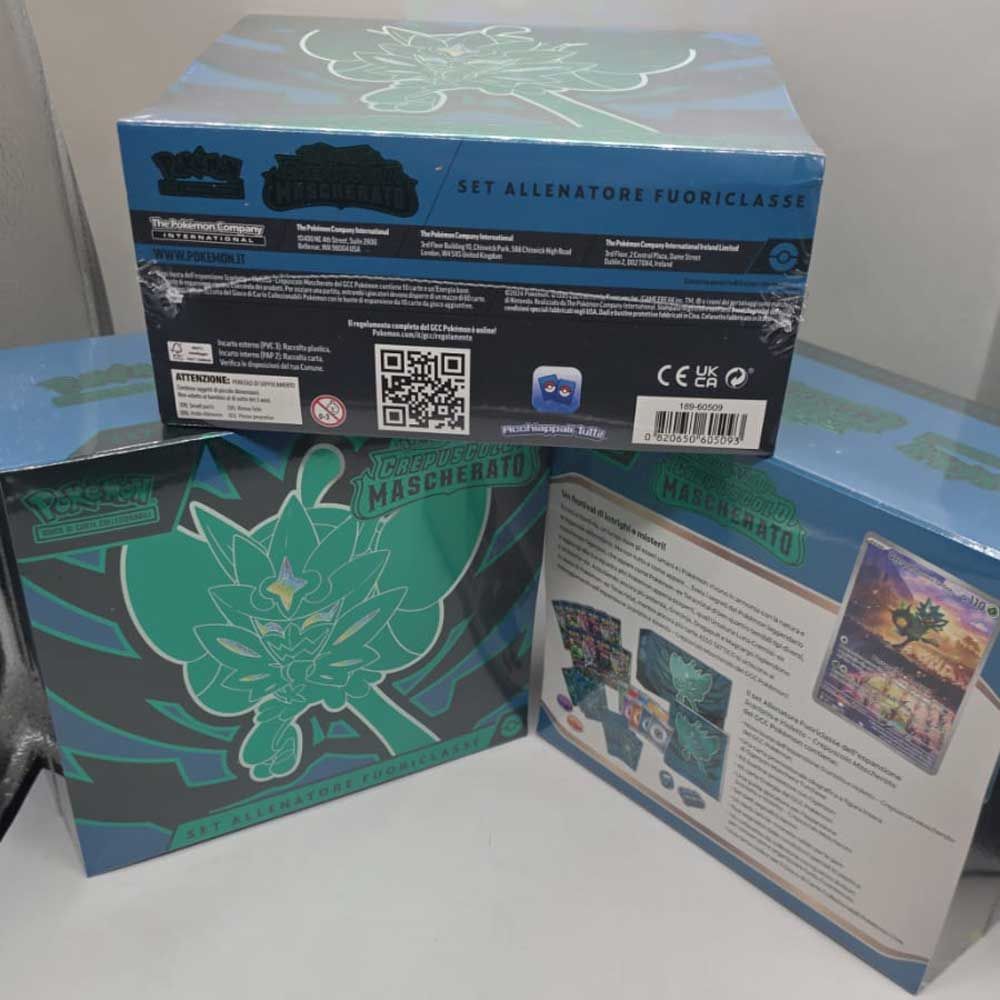 Pokémon Set Allenatore Fuoriclasse dell'espansione Scarlatto e Violetto - Crepuscolo Mascherato (3 pz.)
