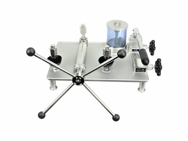Additel 960 Hydraulic Ultra-High Pressure Test Pump Additel 960 Hydraulic Ultra-High Pressure Test Pump