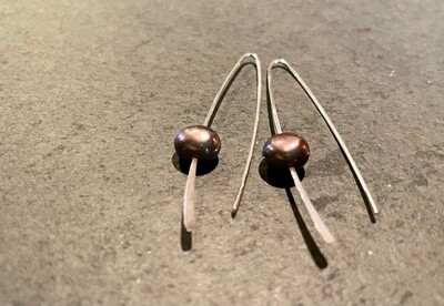 Sterling Sliver Wishbone earrings with blue/purple iridescent pearl