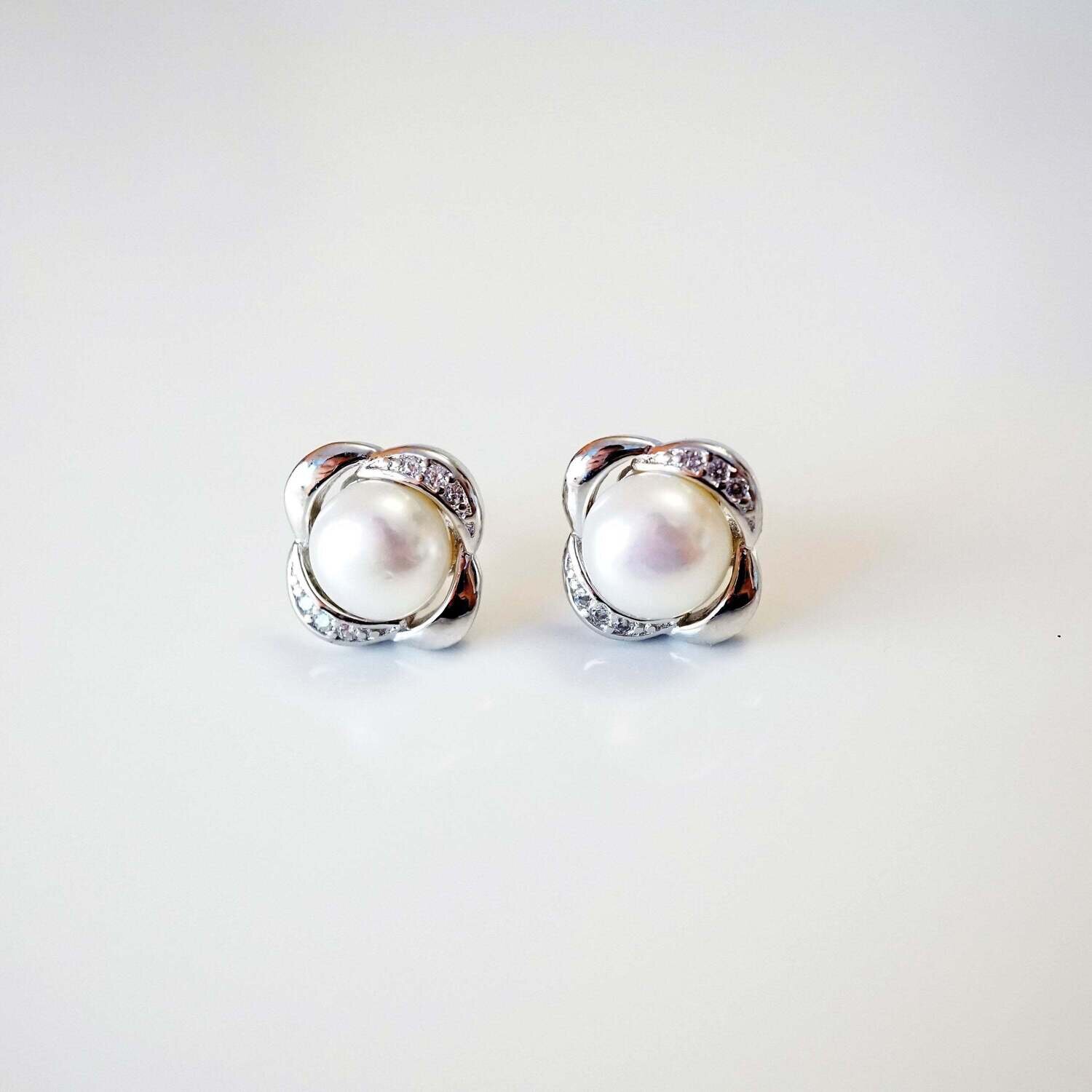 Charlotte X - White Pearl Round Silver Stud Earrings