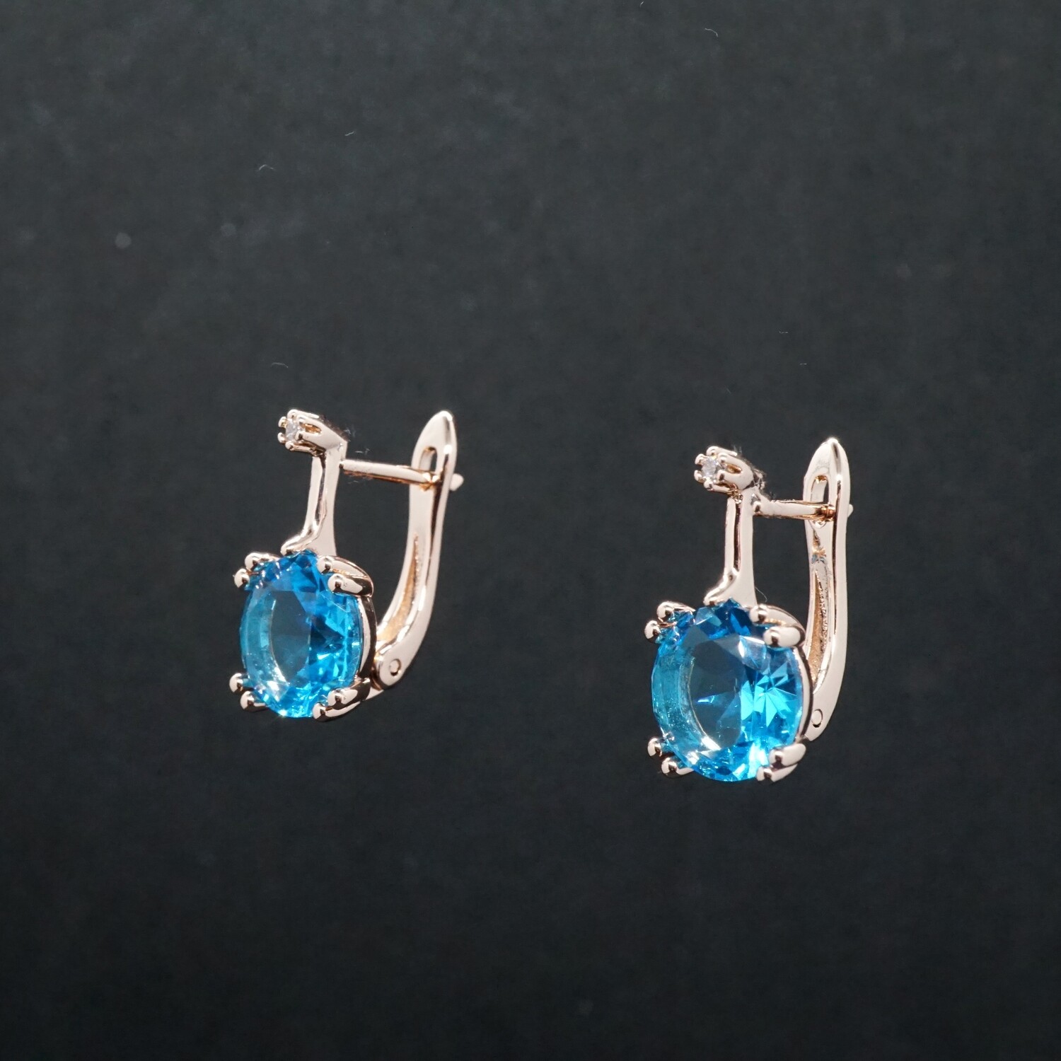 Jessica X - Rose Gold Blue Sapphire Drop Earrings