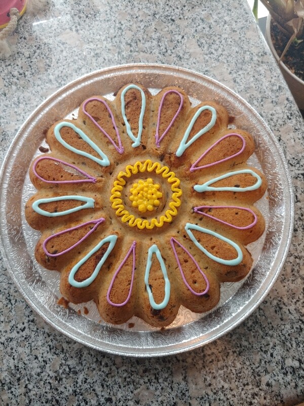 Sunflower Cookie Cake