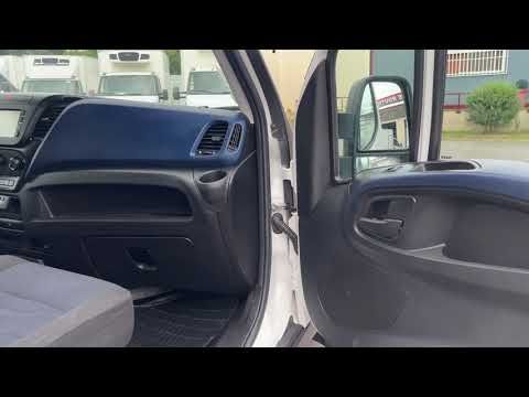 IVECO Daily 35S14 HI-MATIC Châssis Cabine Roues simple, Boîte Automatique 2.3 L 140 Ch Frigorifique Avec Clim, Porte latérale & Hayon élévateur IVECO Daily 35S14 HI-MATIC Châssis Cabine Roues simple, Boîte Automatique 2.3 L 140 Ch Frigorifique Avec Clim, Porte latérale & Hayon élévateur