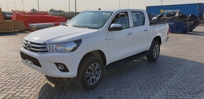 Toyota Hilux Crew Cab Premium 4x4 Toyota Hilux Crew Cab Premium 4x4
