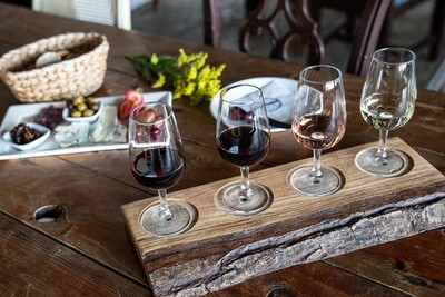 Wine Flight Board & Glasses