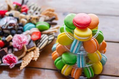 Mini Macaron Cake