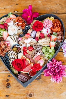 Heart Charcuterie Large