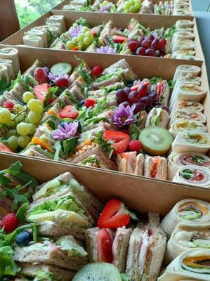 Sandwich Catering Tray Medium Sandwich Catering Tray Medium