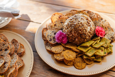 Cheese Ball Catering Small 300 grams