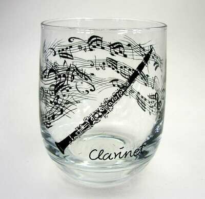 Glas mit Klarinette Clarinet