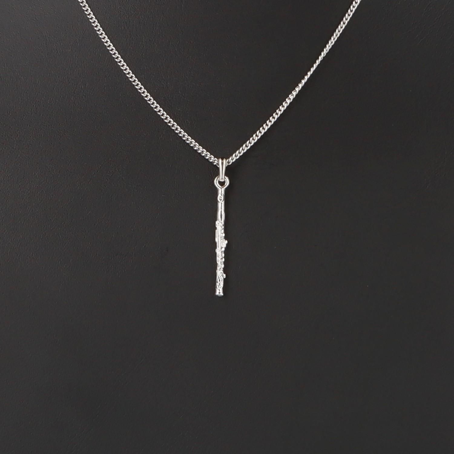 Kette mit Querflöte silberfarben