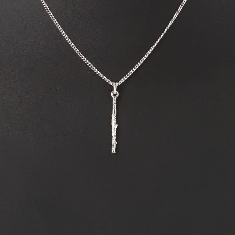 Kette mit Querflöte silberfarben