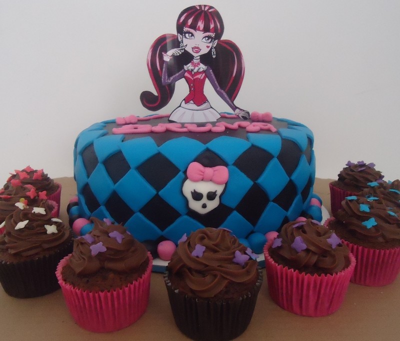 Bolo &quot;Monster High&quot;