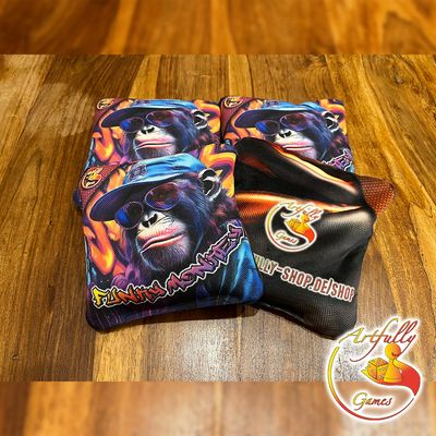 Artfully Games - Cornhole-/Sackloch-Bags, 4er-Set - Monkey Artfully Games - Cornhole-/Sackloch-Bags, 4er-Set - Monkey