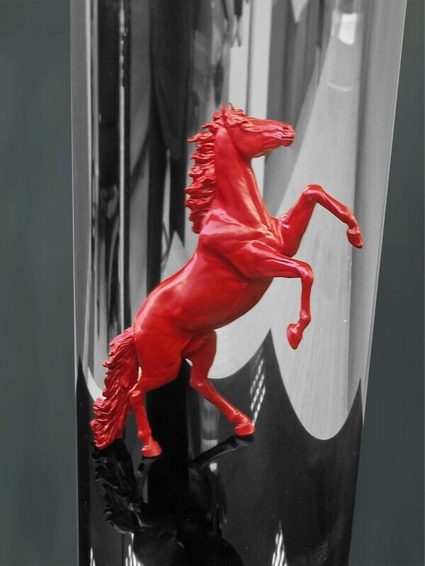 Rosso Horse