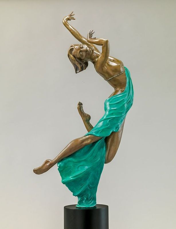 Lost In A Moment - Art Deco