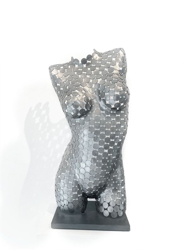 Female Torso 10p Front - Stand