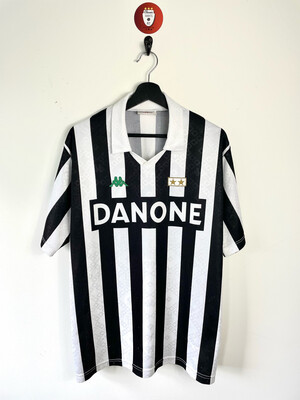 Juventus 1992-94 home shirt 
