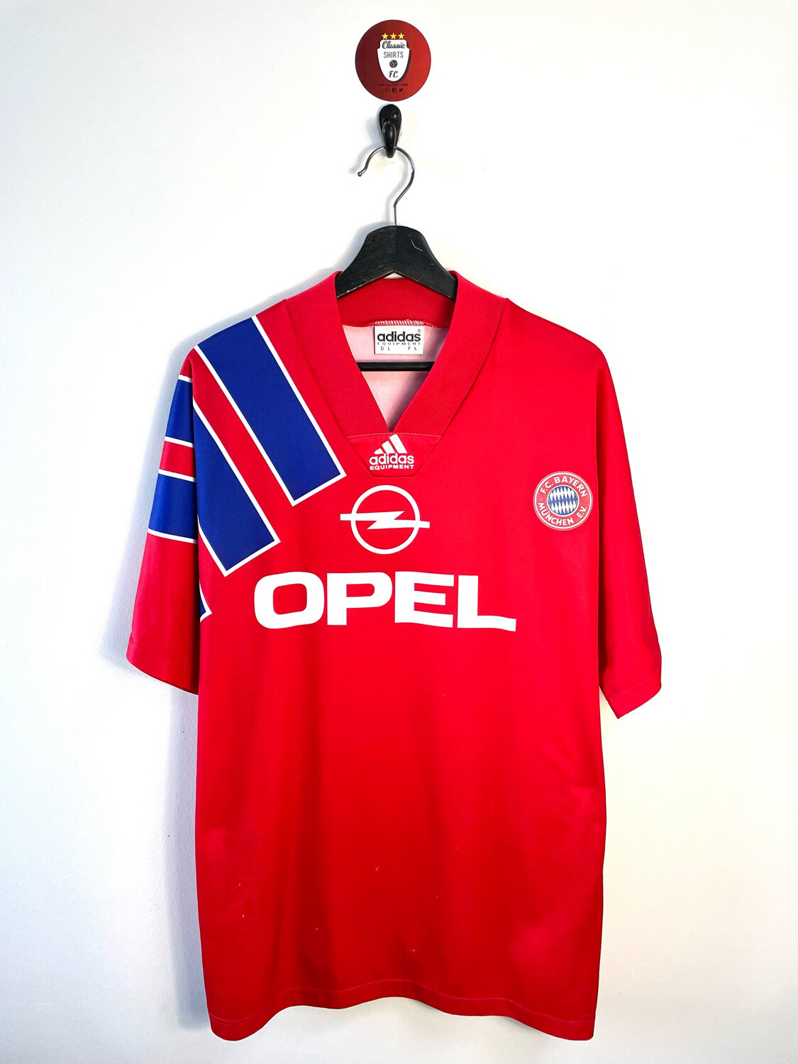 Bayern Munich 1991-93 home shirt