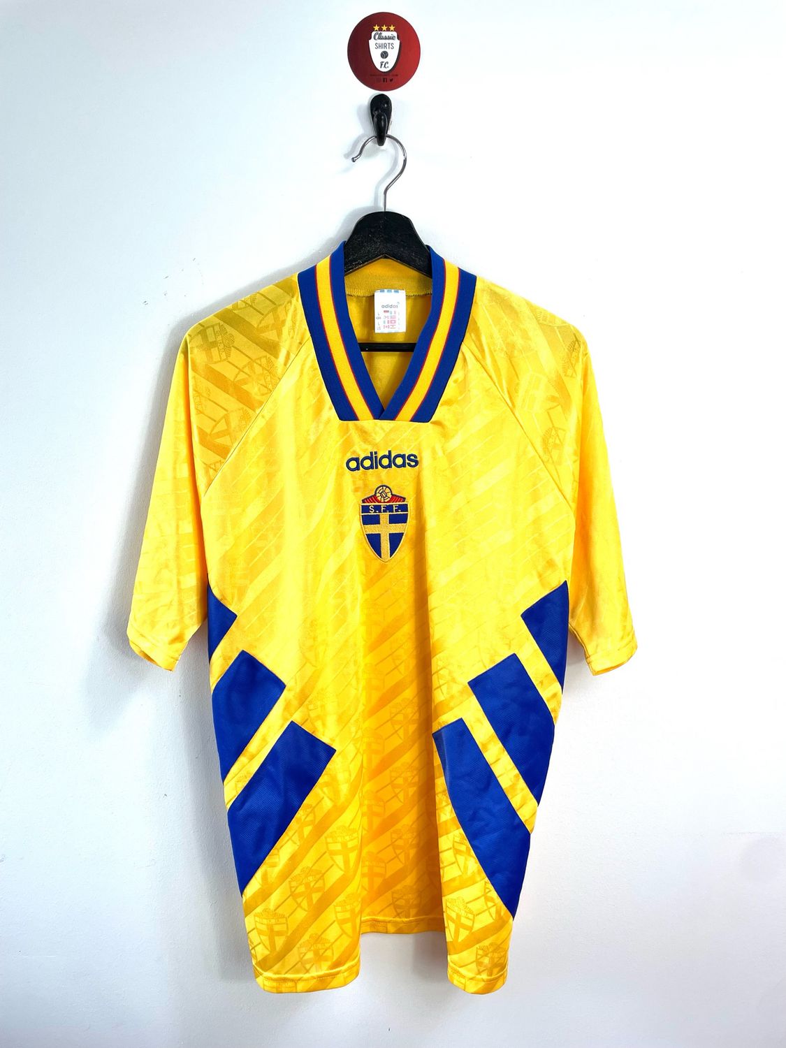 Sweden 1994-96 home shirt