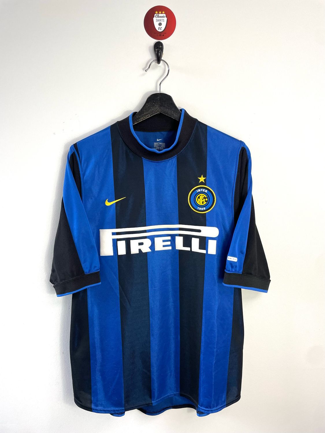 Inter Milan 2000-01 home shirt