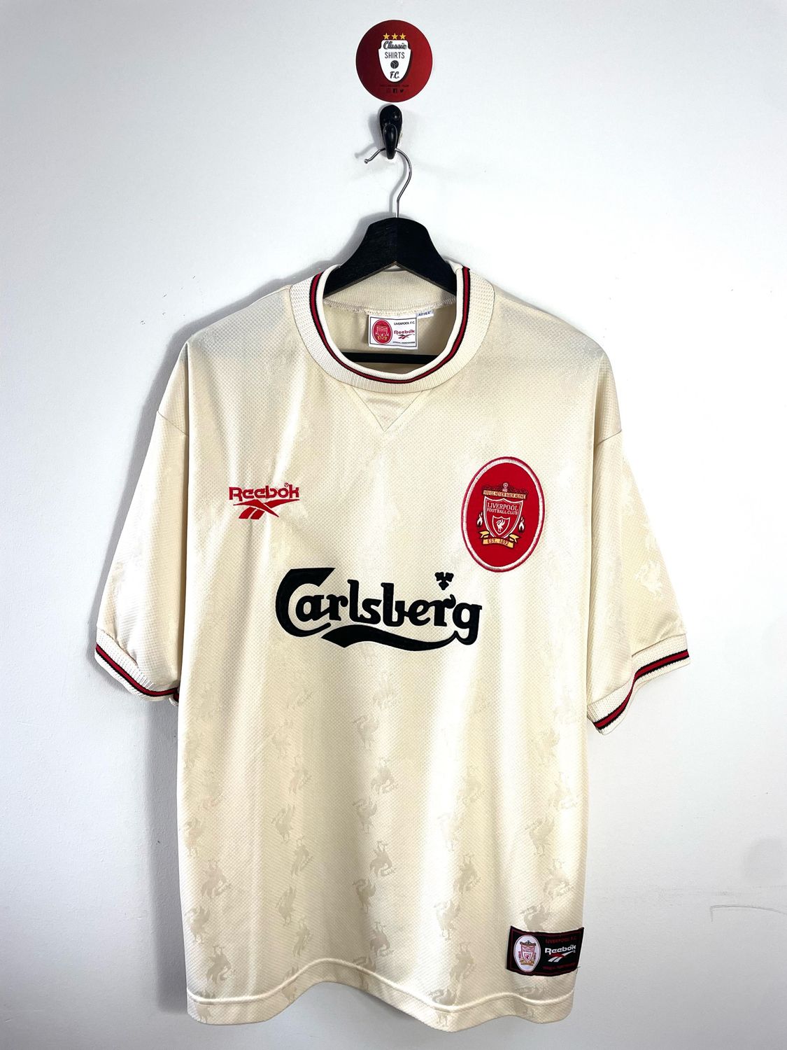 Liverpool 1996-97 away shirt