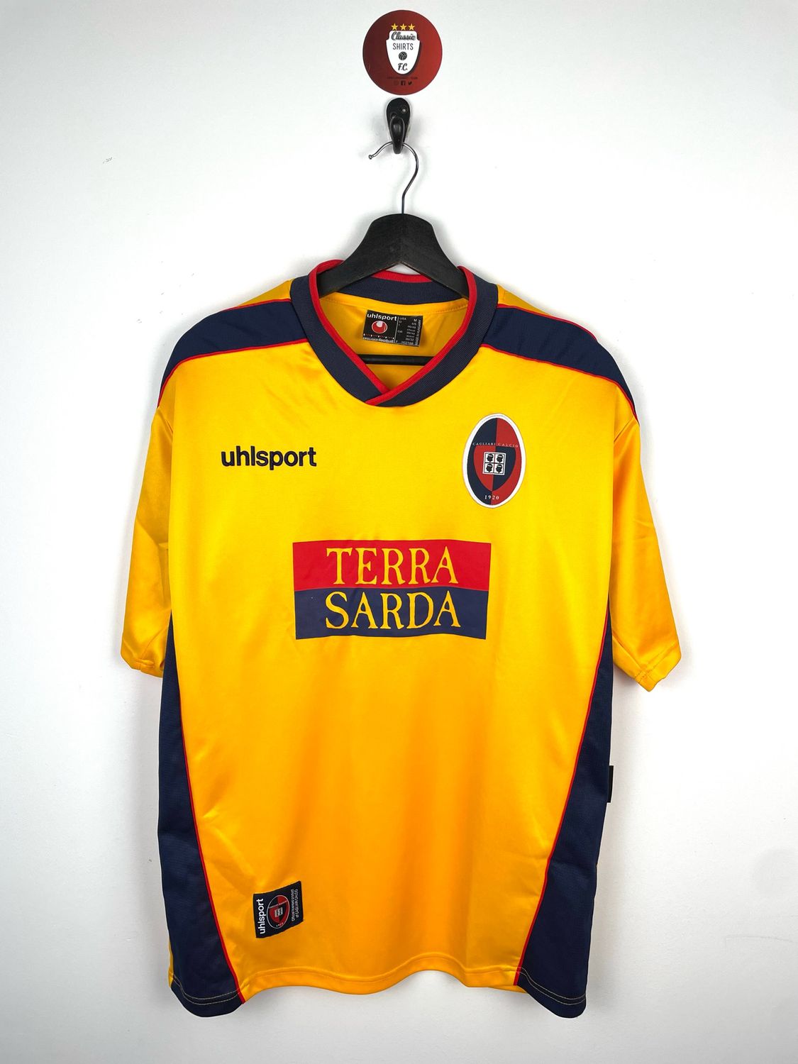 Cagliari 2001-02 third shirt