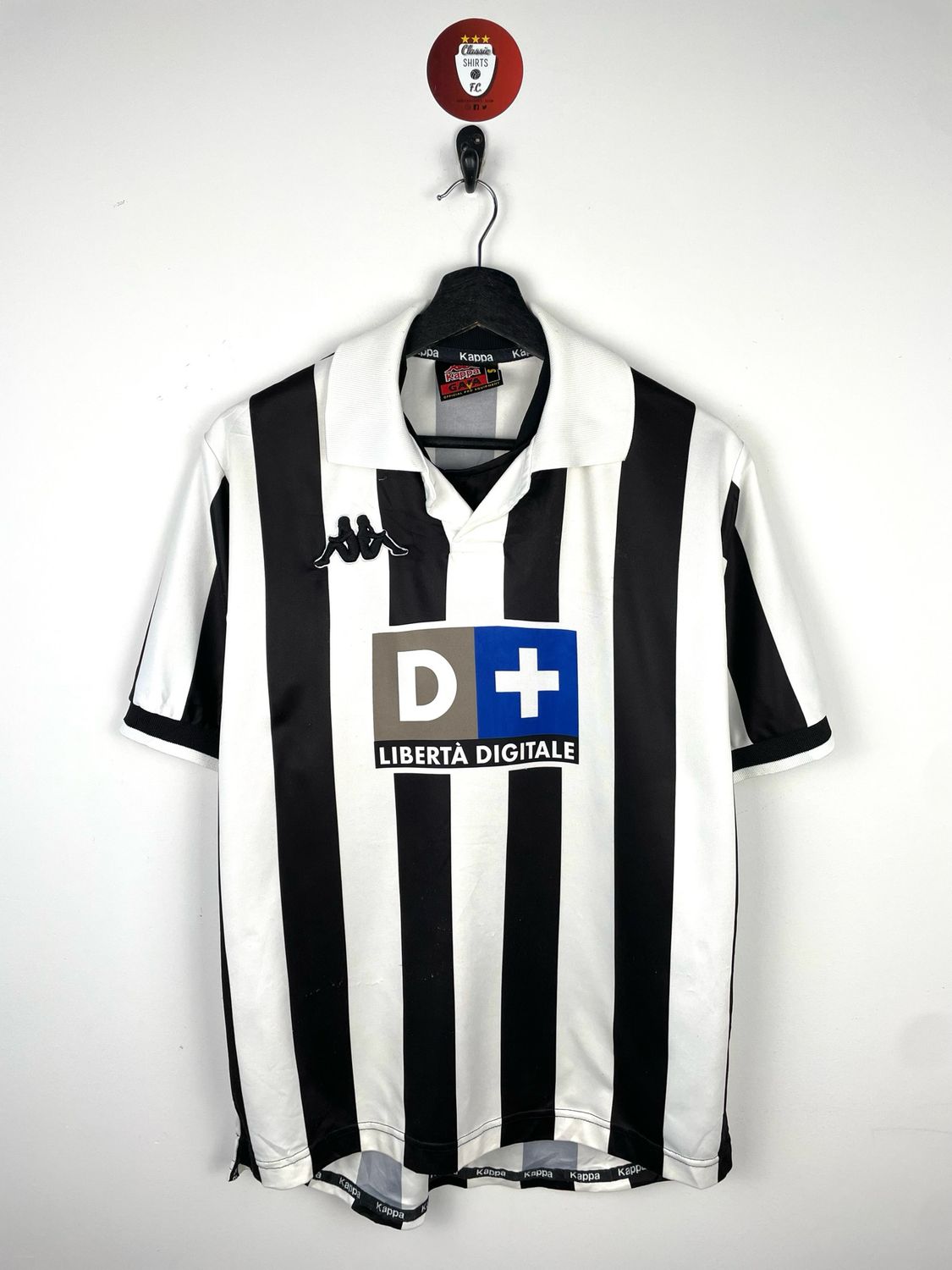 Juventus 1998-99 home shirt