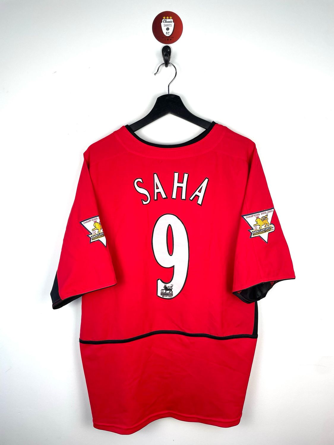 Manchester United Saha 2002-04 home shirt