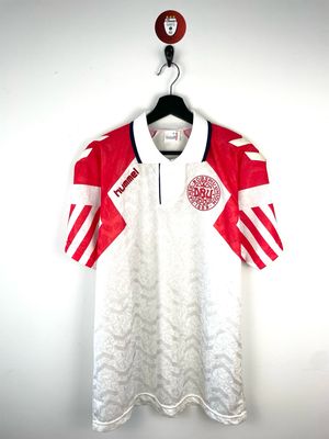 Denmark 1992-94 away shirt