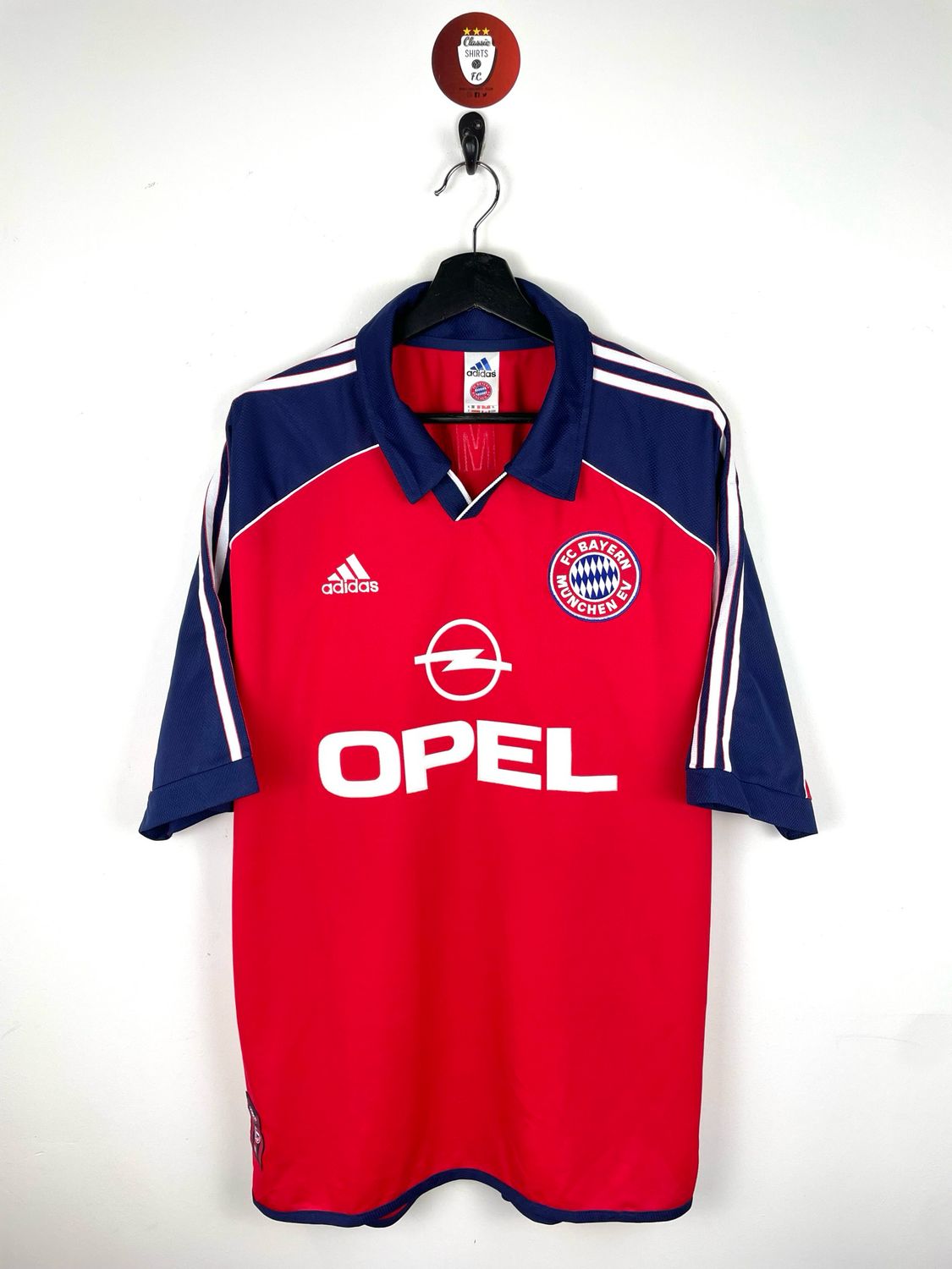 Bayern Munich 1999-01 home shirt